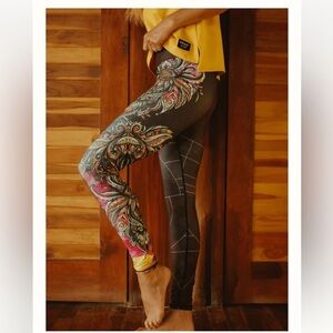 Oraki high waisted tattoo boho yoga leggings